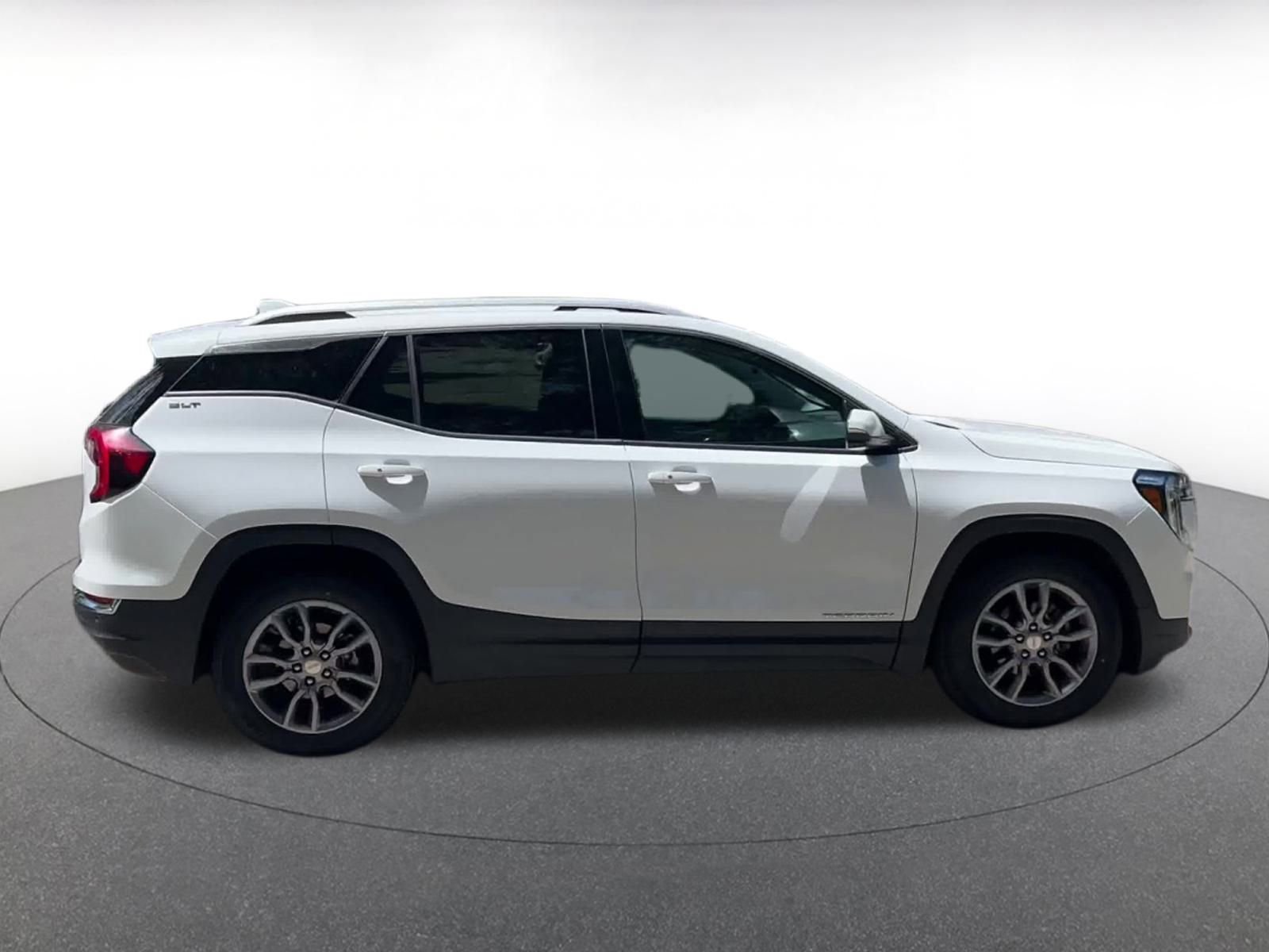 Thumbnail: 2023 GMC Terrain - 16