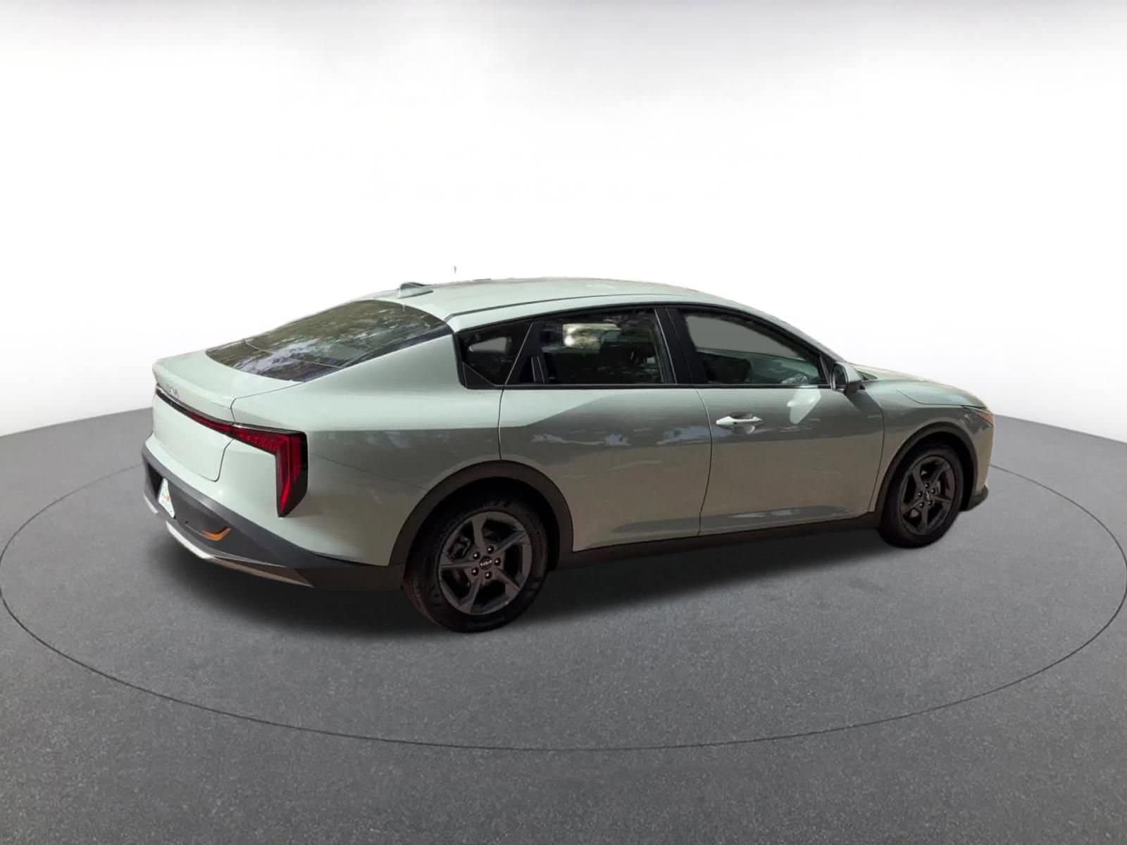 Thumbnail: 2025 Kia K4 - 15