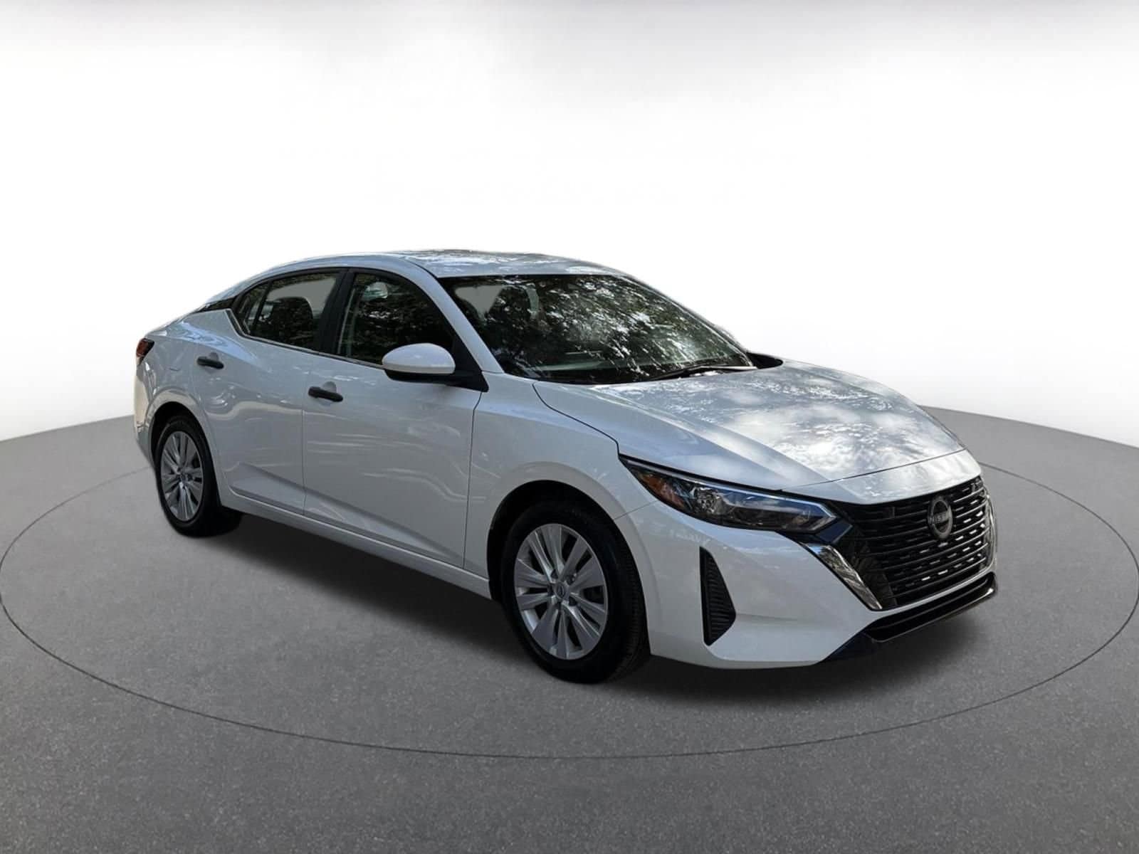 Thumbnail: 2025 Nissan Sentra - 1