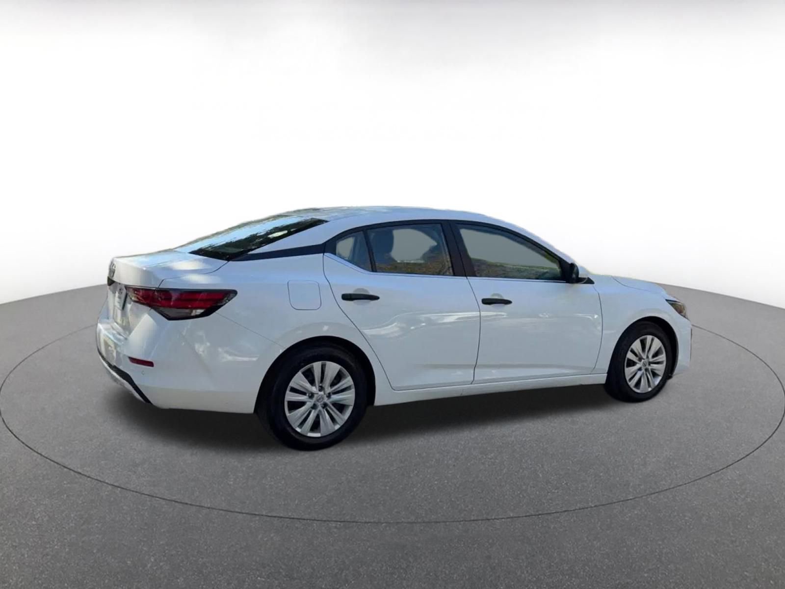 Thumbnail: 2025 Nissan Sentra - 14