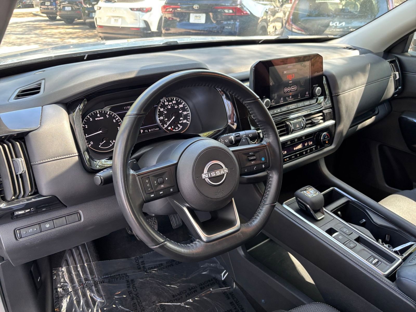 2024 Nissan Pathfinder SV - Photo 36