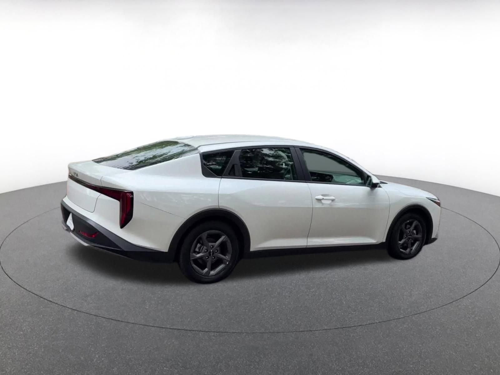 Thumbnail: 2025 Kia K4 - 15