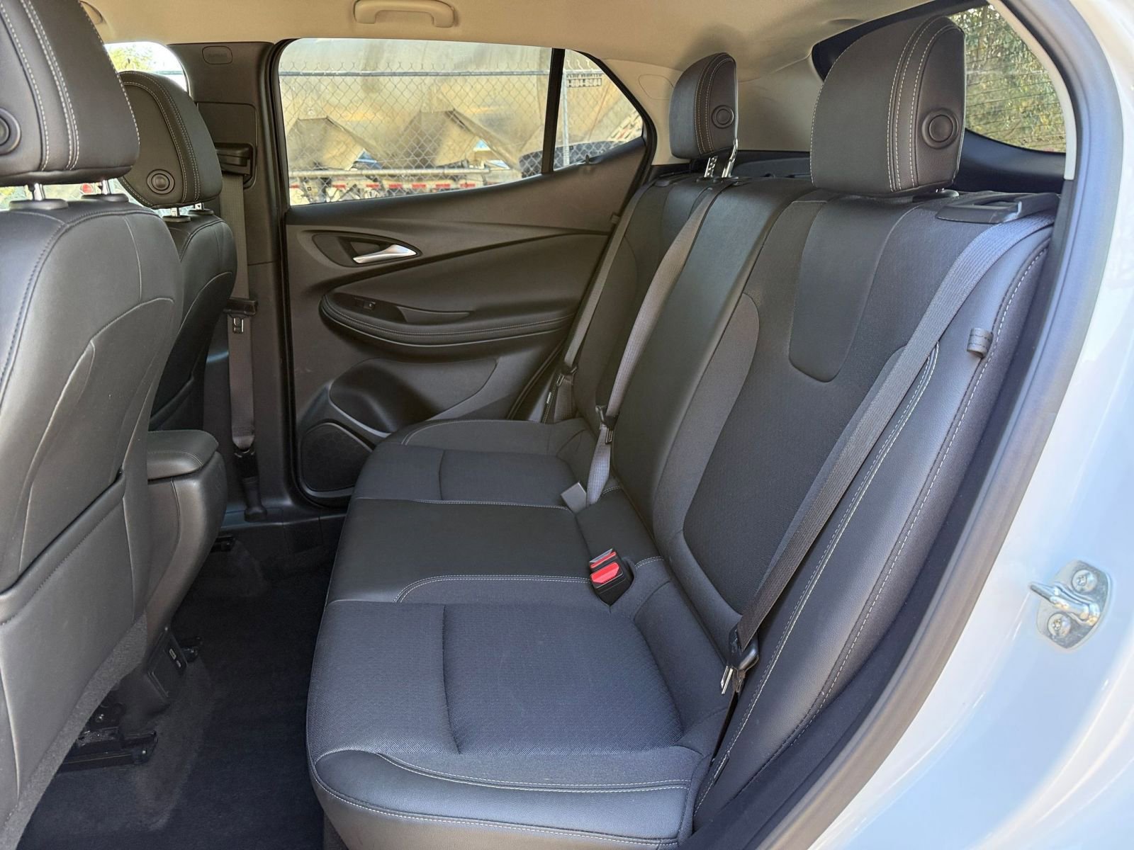 Thumbnail: 2025 Buick Encore GX - 33