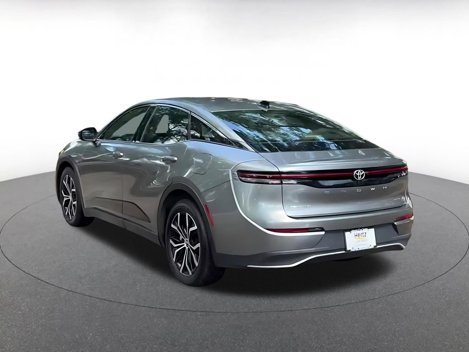 Thumbnail: 2025 Toyota Crown - 4
