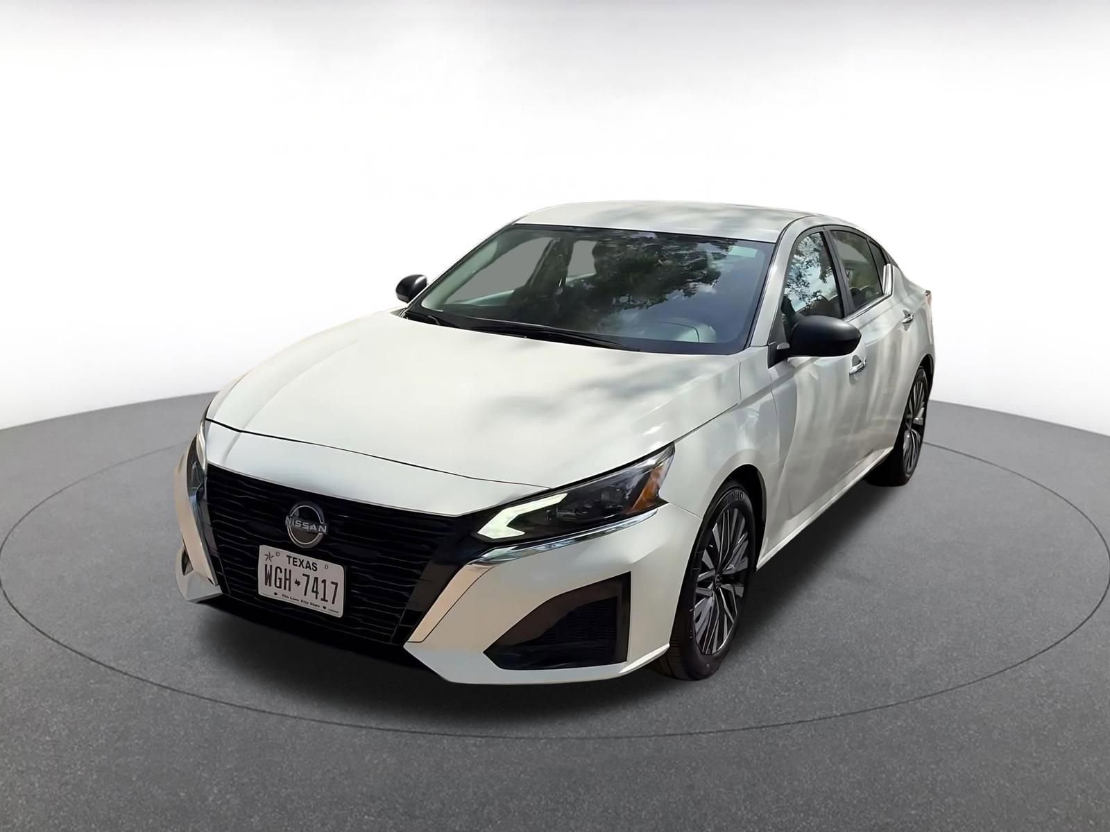 Thumbnail: 2025 Nissan Altima - 7