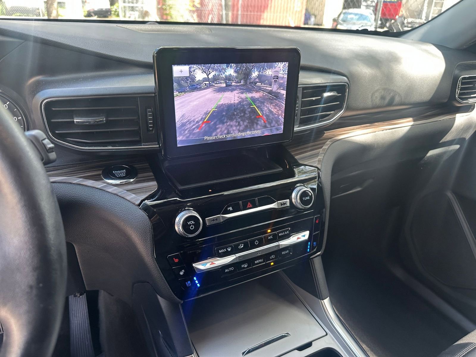 Thumbnail: 2024 Ford Explorer - 17