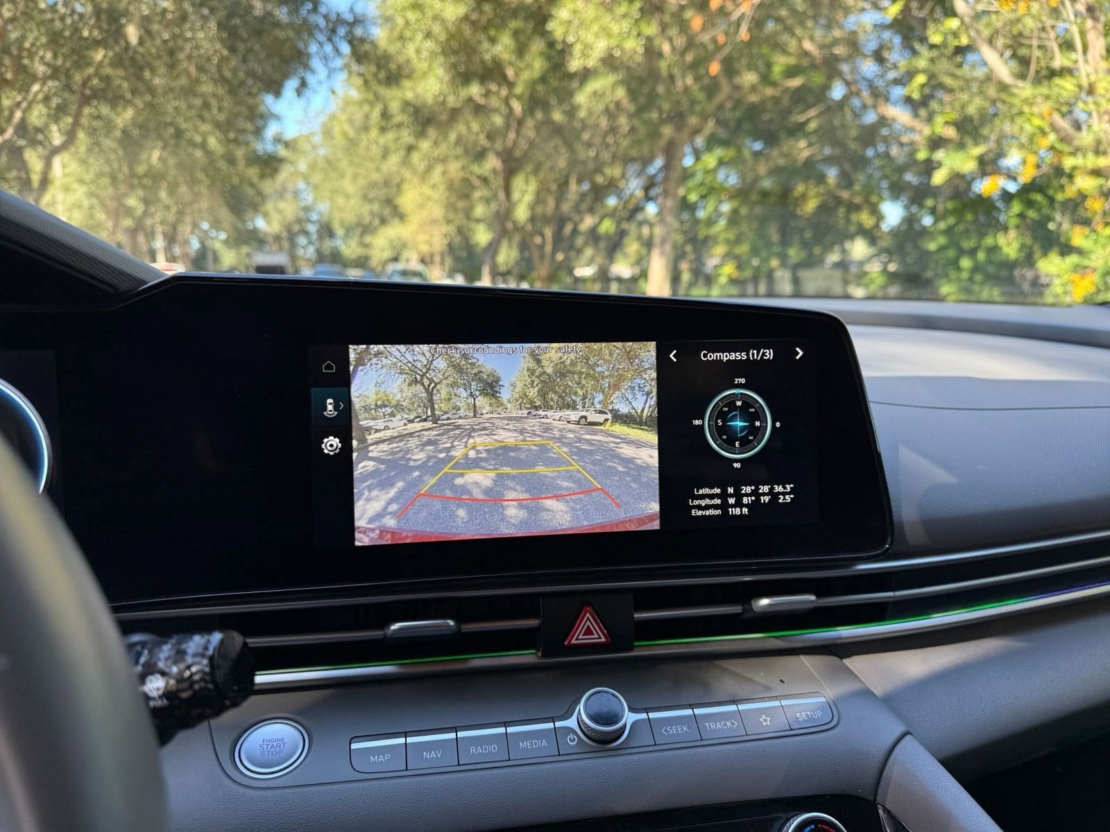 Thumbnail: 2025 Hyundai Elantra - 17