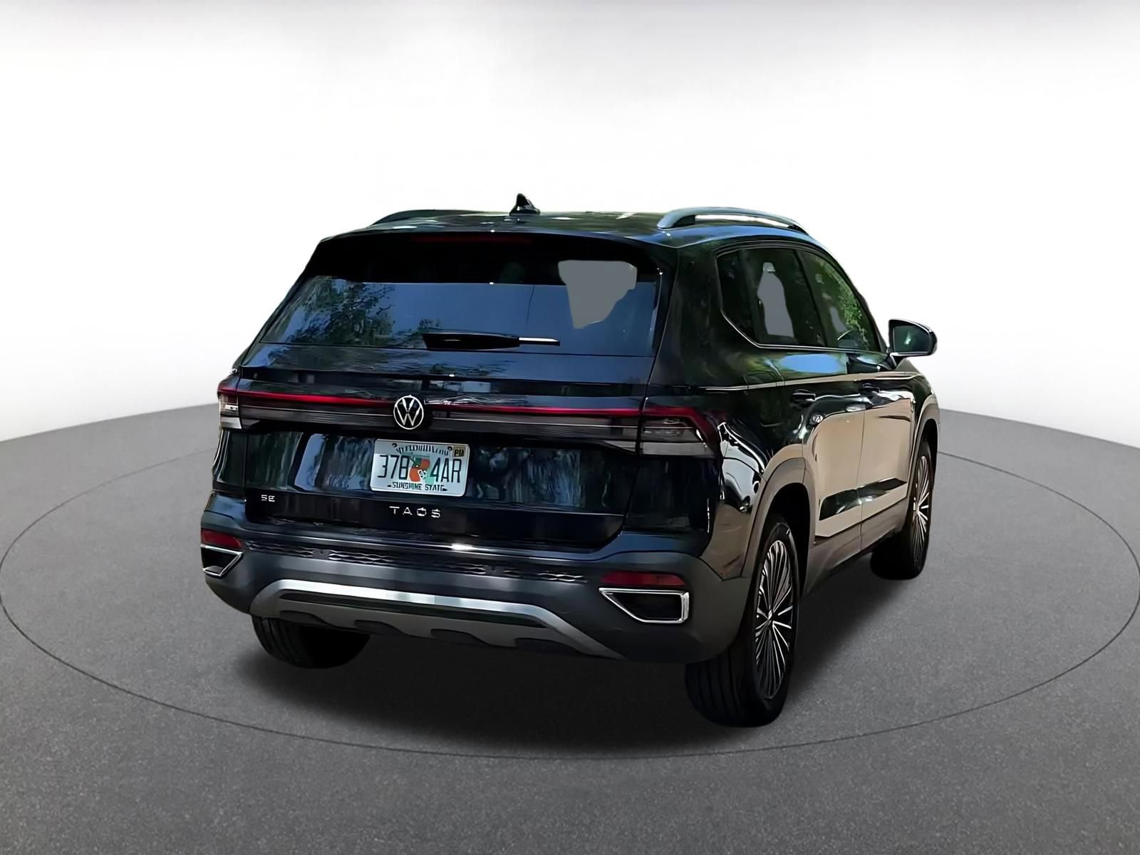 Thumbnail: 2025 Volkswagen Taos - 14