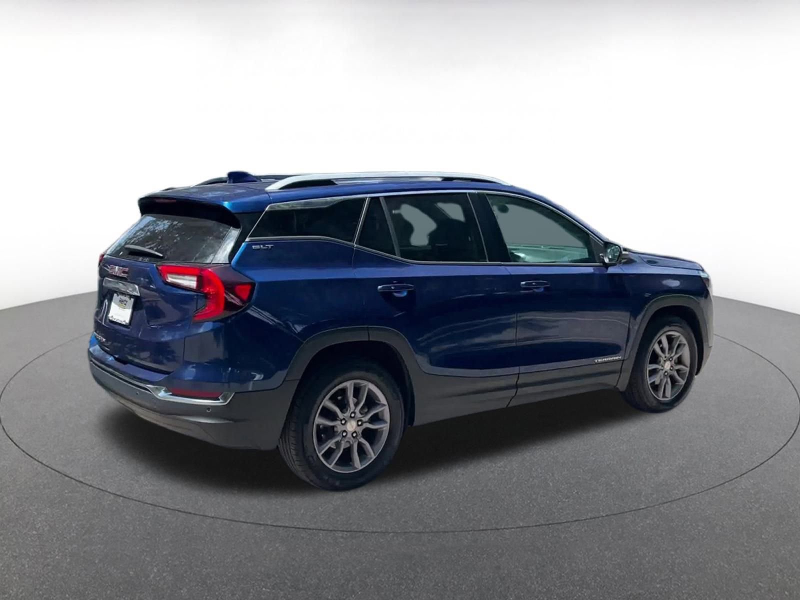 Thumbnail: 2023 GMC Terrain - 15