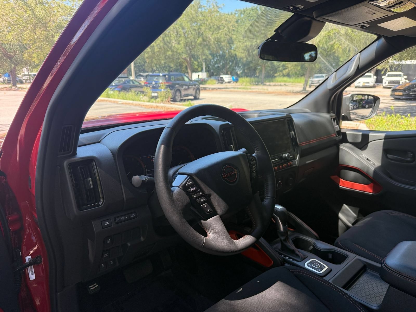 Thumbnail: 2026 Nissan Frontier - 31