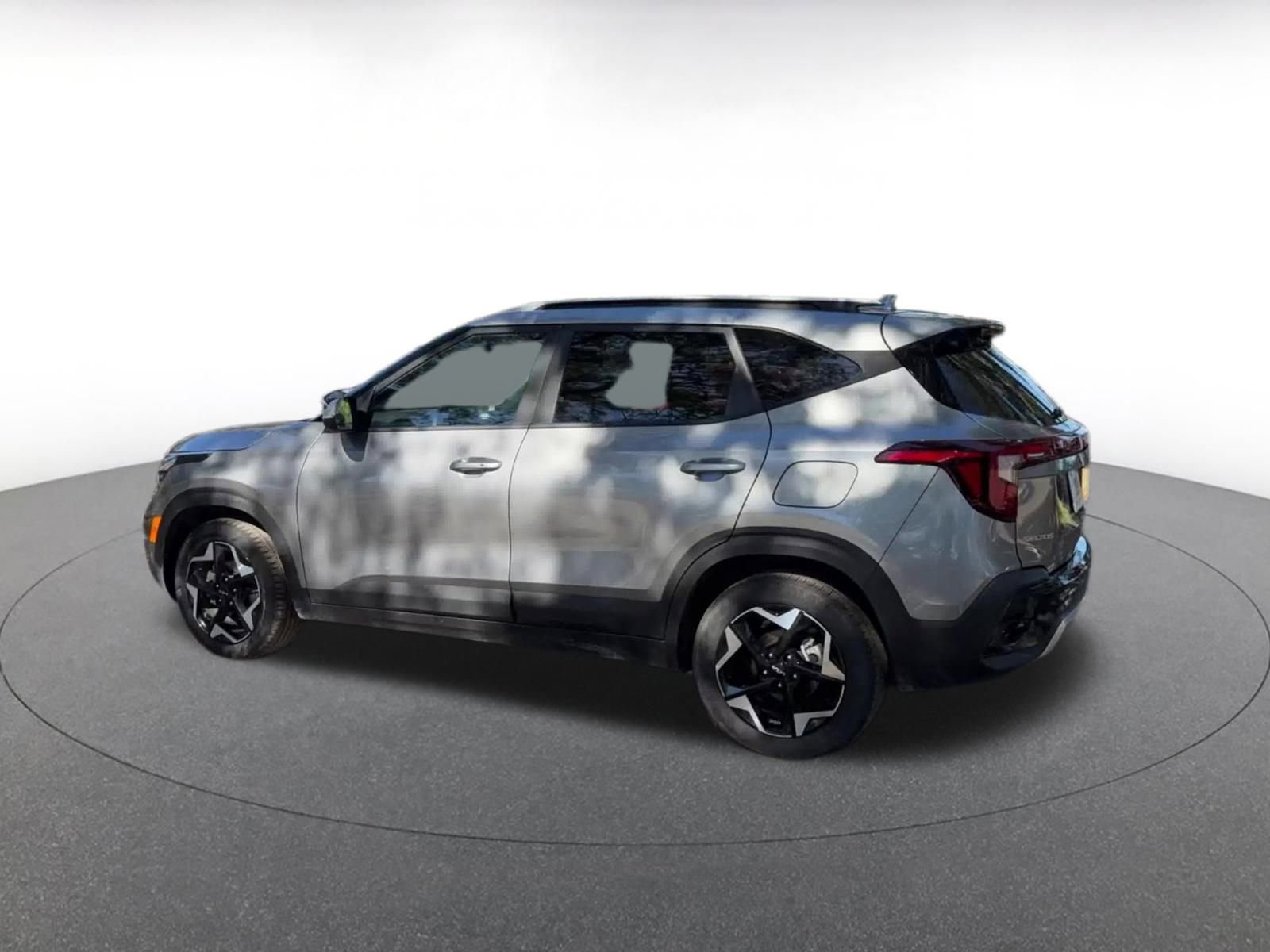 Thumbnail: 2025 Kia Seltos - 10