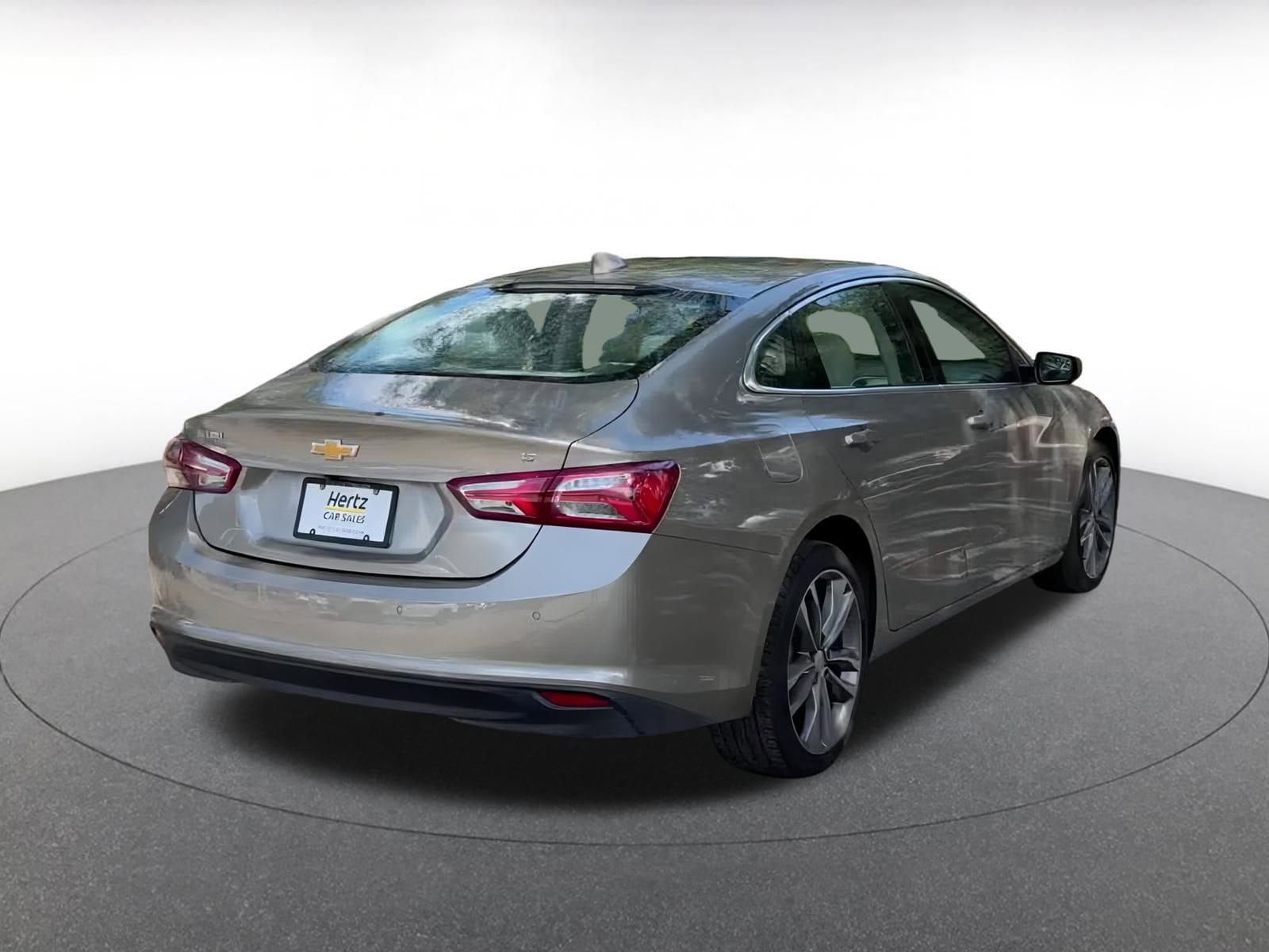 Thumbnail: 2024 Chevrolet Malibu - 14