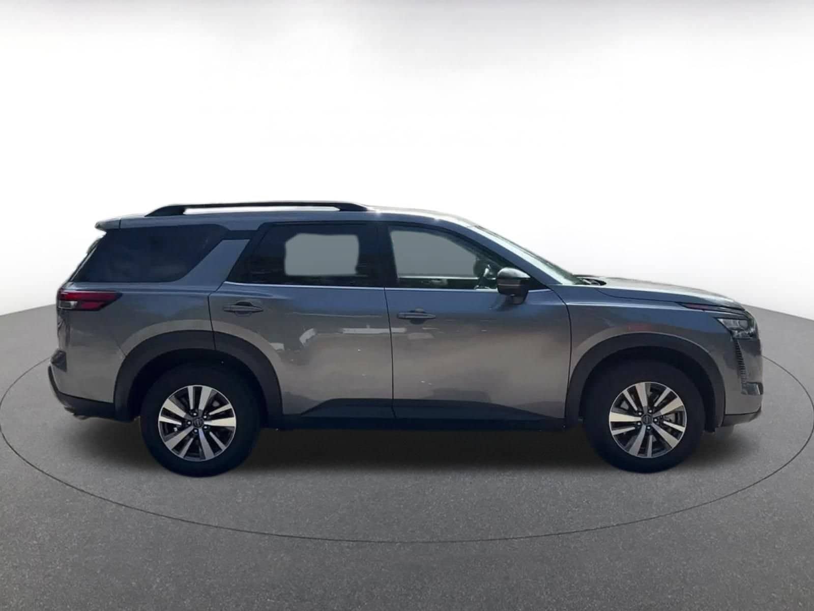 Thumbnail: 2026 Nissan Pathfinder - 15