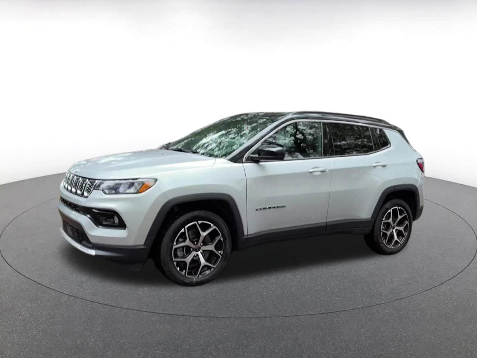 Thumbnail: 2025 Jeep Compass - 8