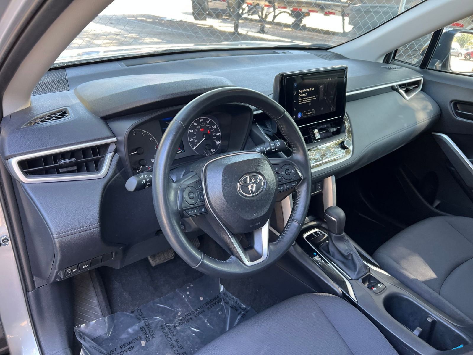 Thumbnail: 2025 Toyota Corolla Cross - 29