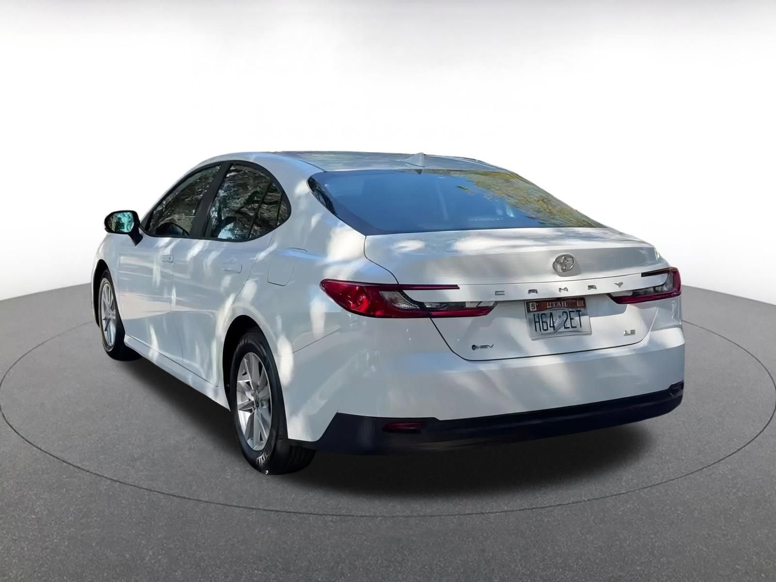 Thumbnail: 2025 Toyota Camry - 11