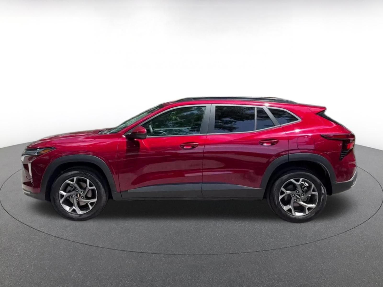 Thumbnail: 2025 Chevrolet Trax - 7