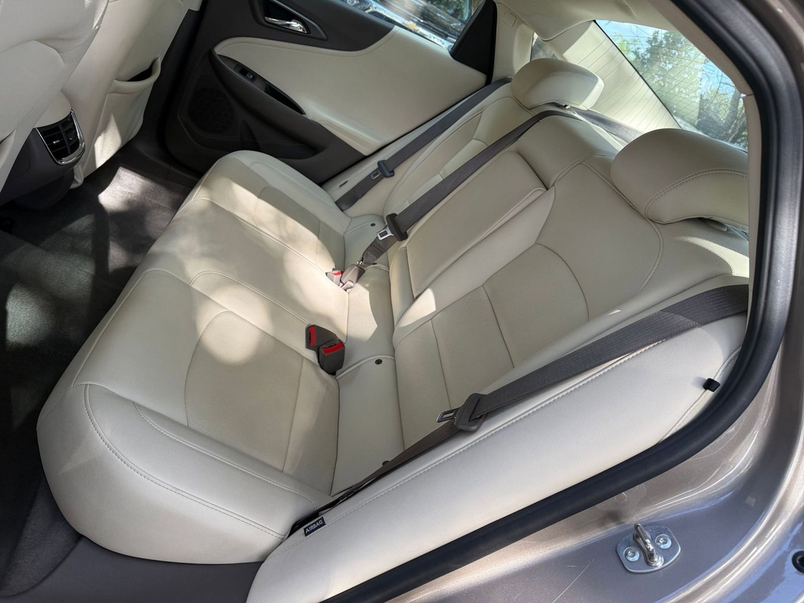 Thumbnail: 2024 Chevrolet Malibu - 31