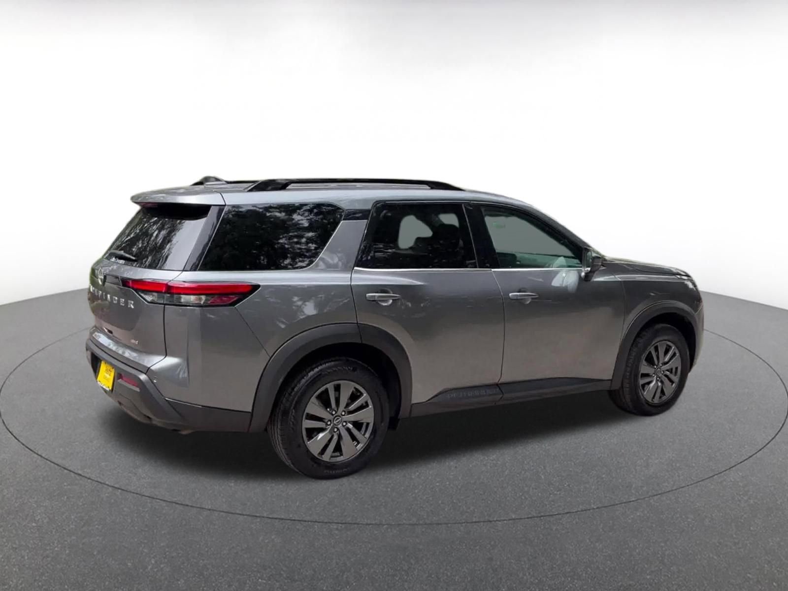 Thumbnail: 2025 Nissan Pathfinder - 15