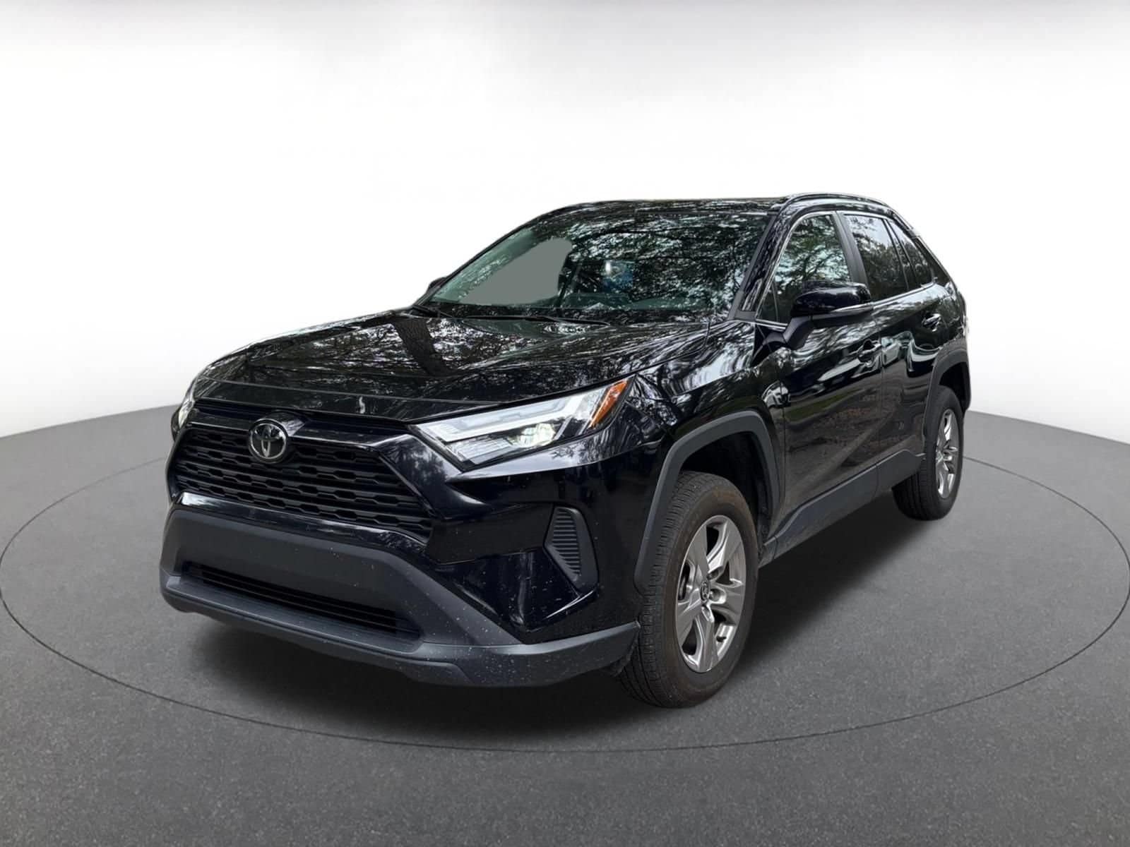 Thumbnail: 2024 Toyota RAV4 - 3