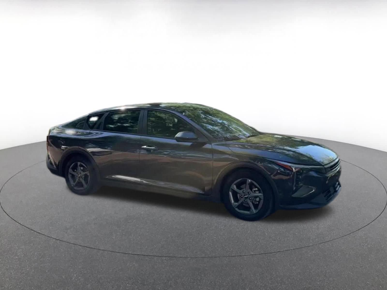 Thumbnail: 2025 Kia K4 - 2