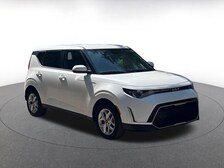 2023 Chrysler Voyager LX -
                  Orlando, FL