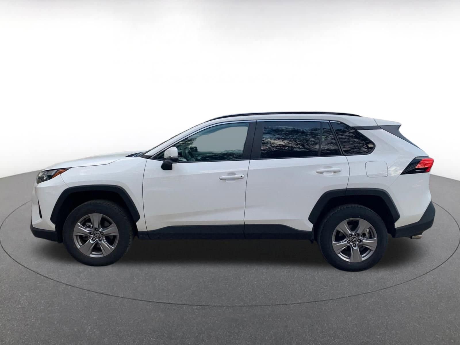 Thumbnail: 2025 Toyota RAV4 - 4