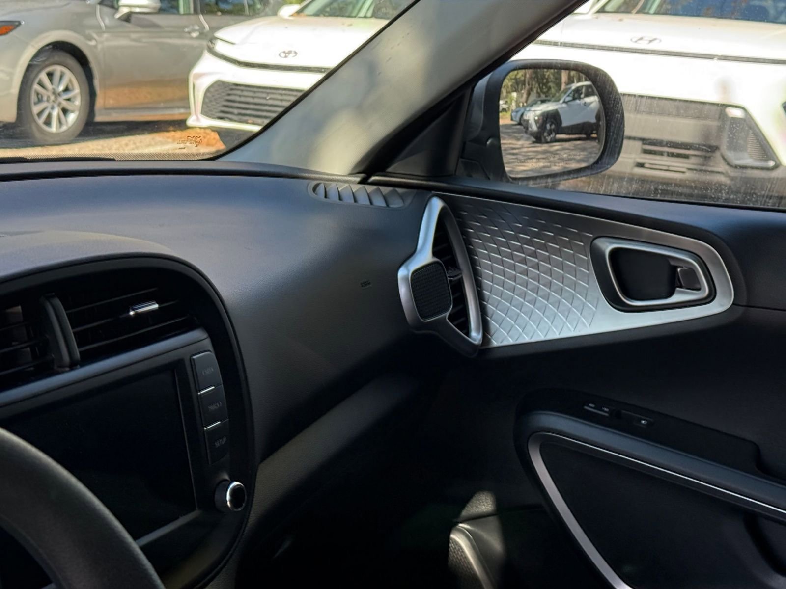 Thumbnail: 2025 Kia Soul - 29