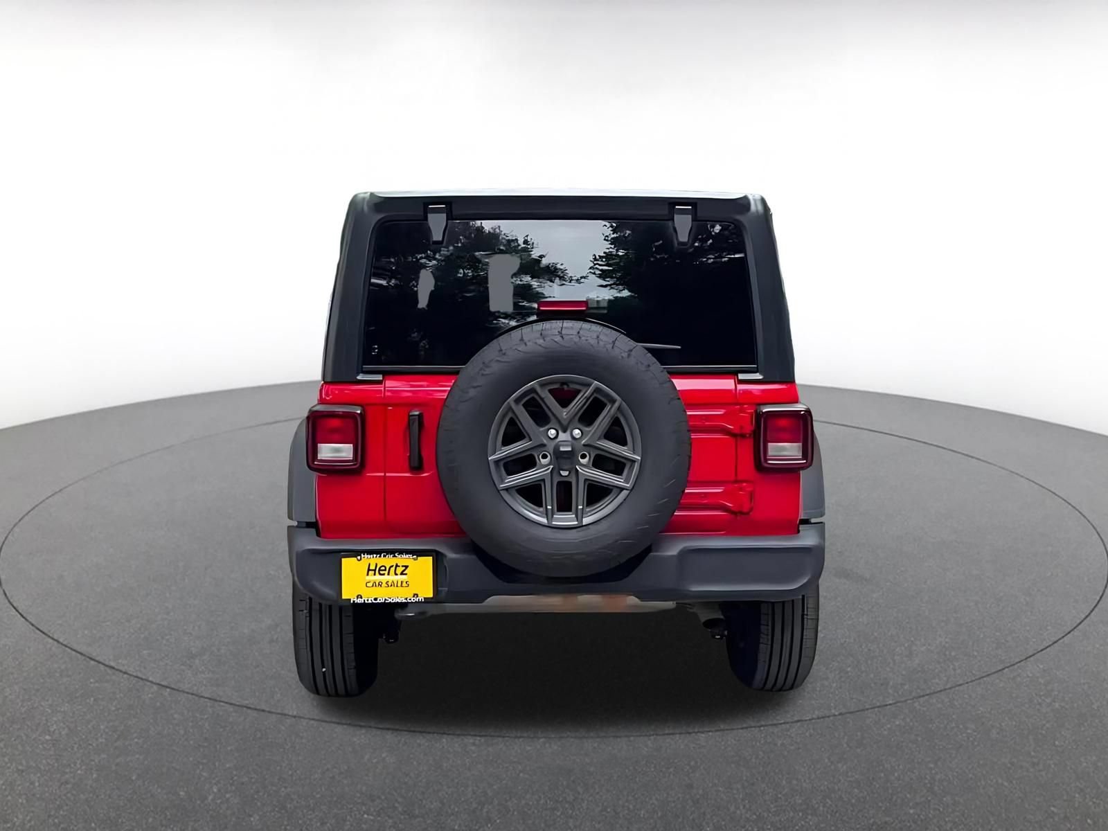 Thumbnail: 2025 Jeep Wrangler - 14