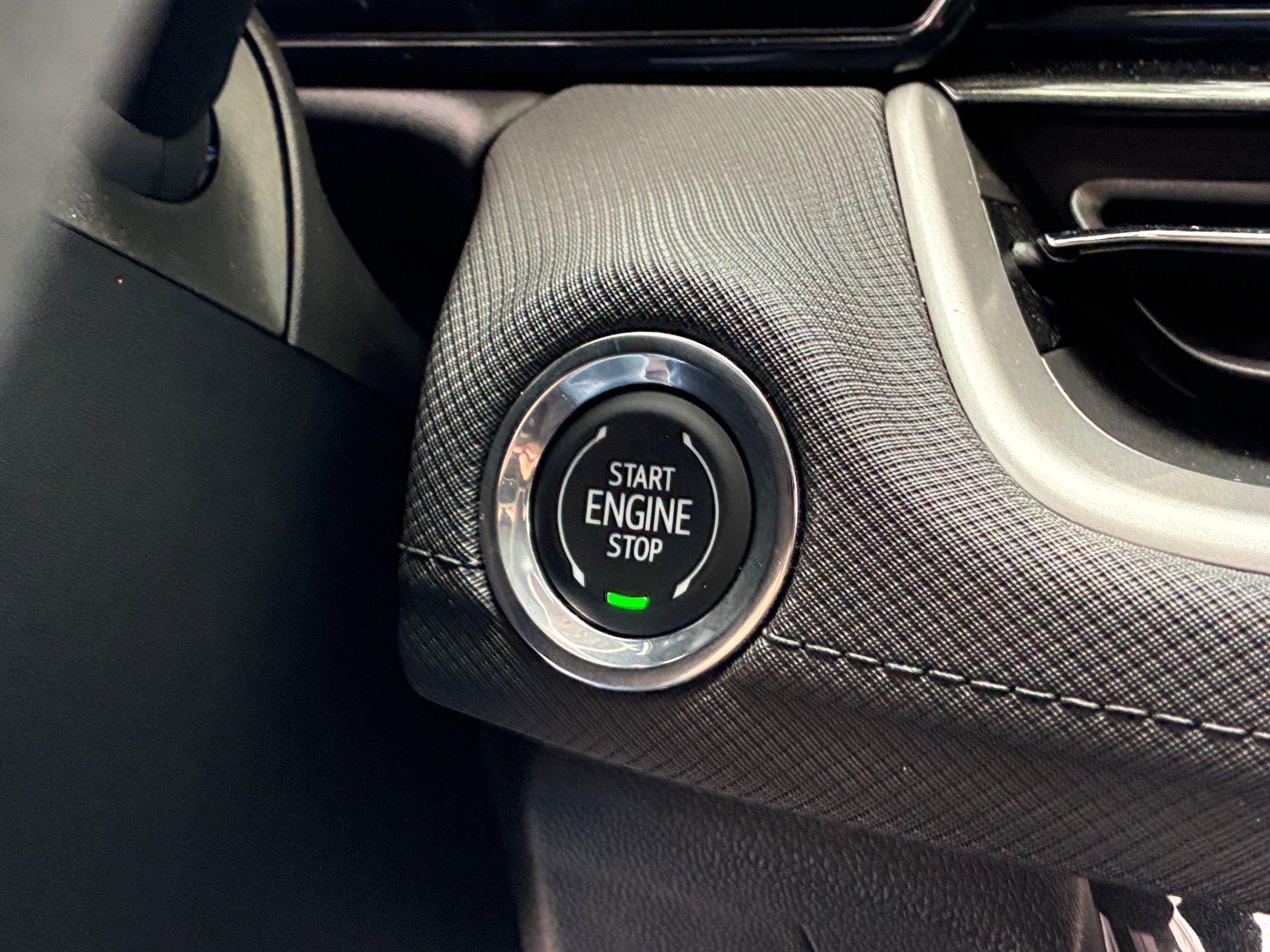 Thumbnail: 2025 Chevrolet TrailBlazer - 14