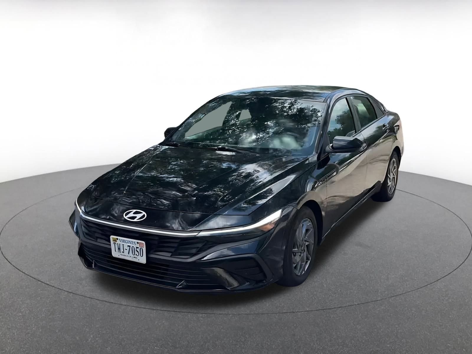 Thumbnail: 2024 Hyundai Elantra - 7