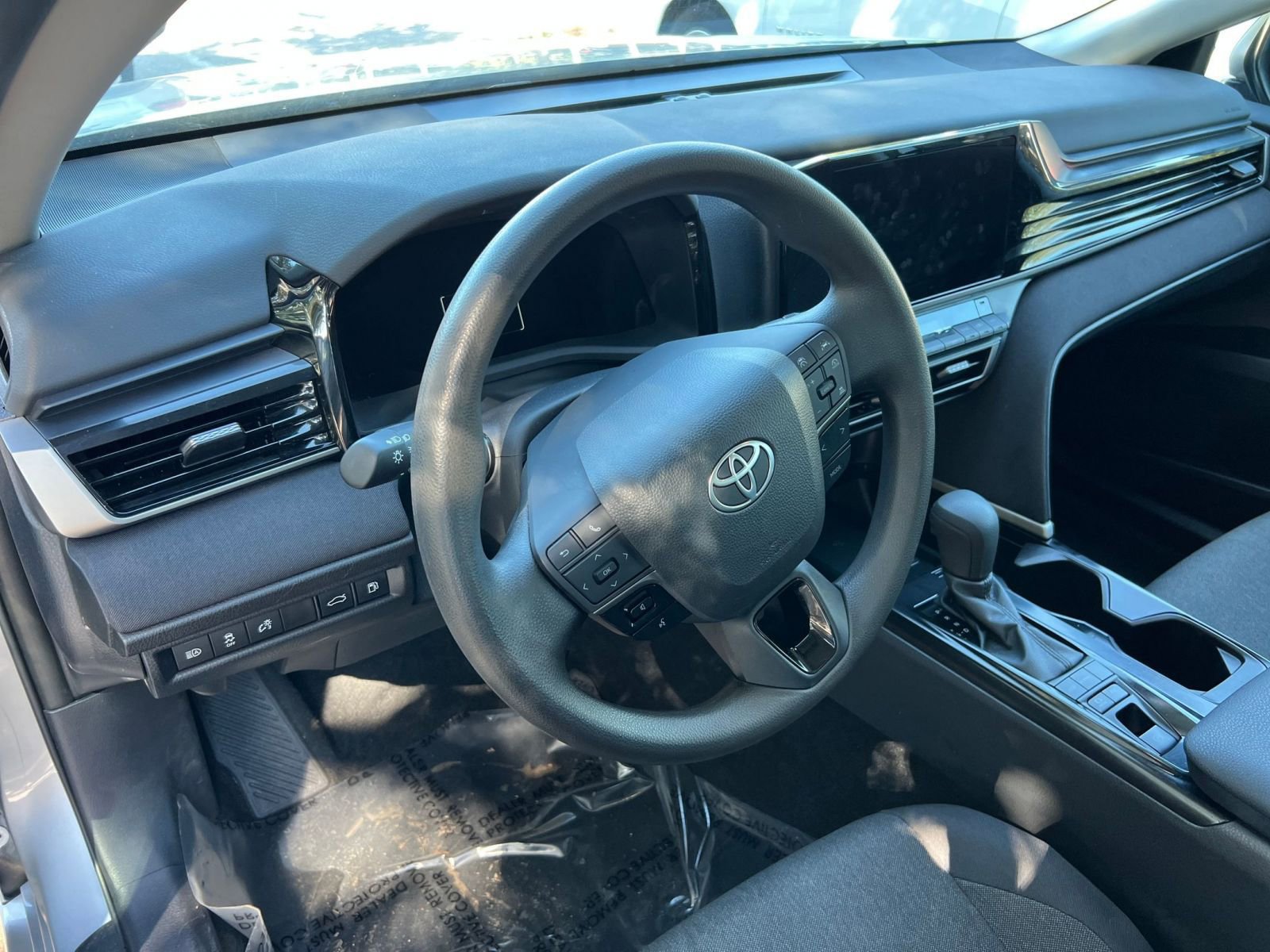 Thumbnail: 2025 Toyota Camry - 29