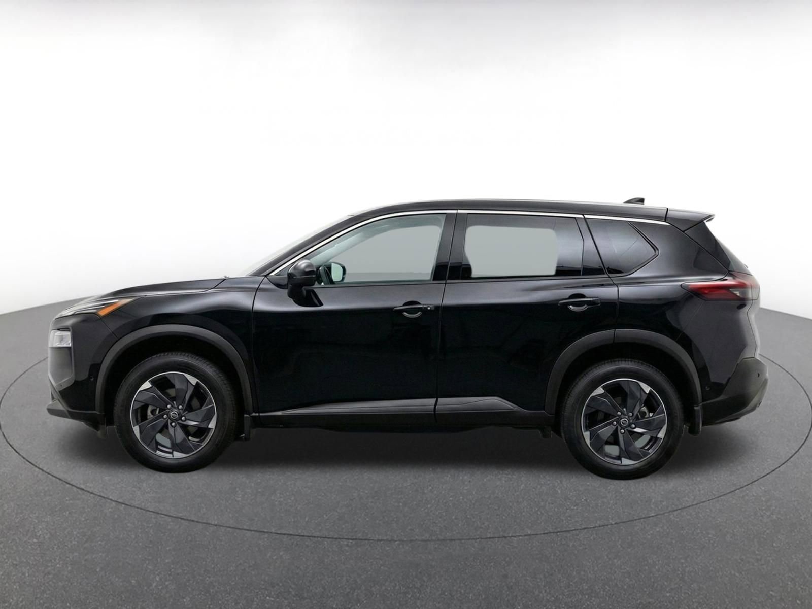 Thumbnail: 2025 Nissan Rogue - 4