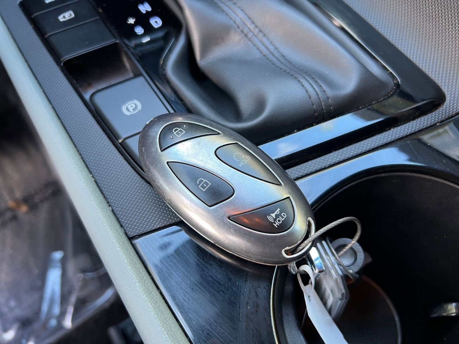 Thumbnail: 2025 Hyundai Elantra - 18