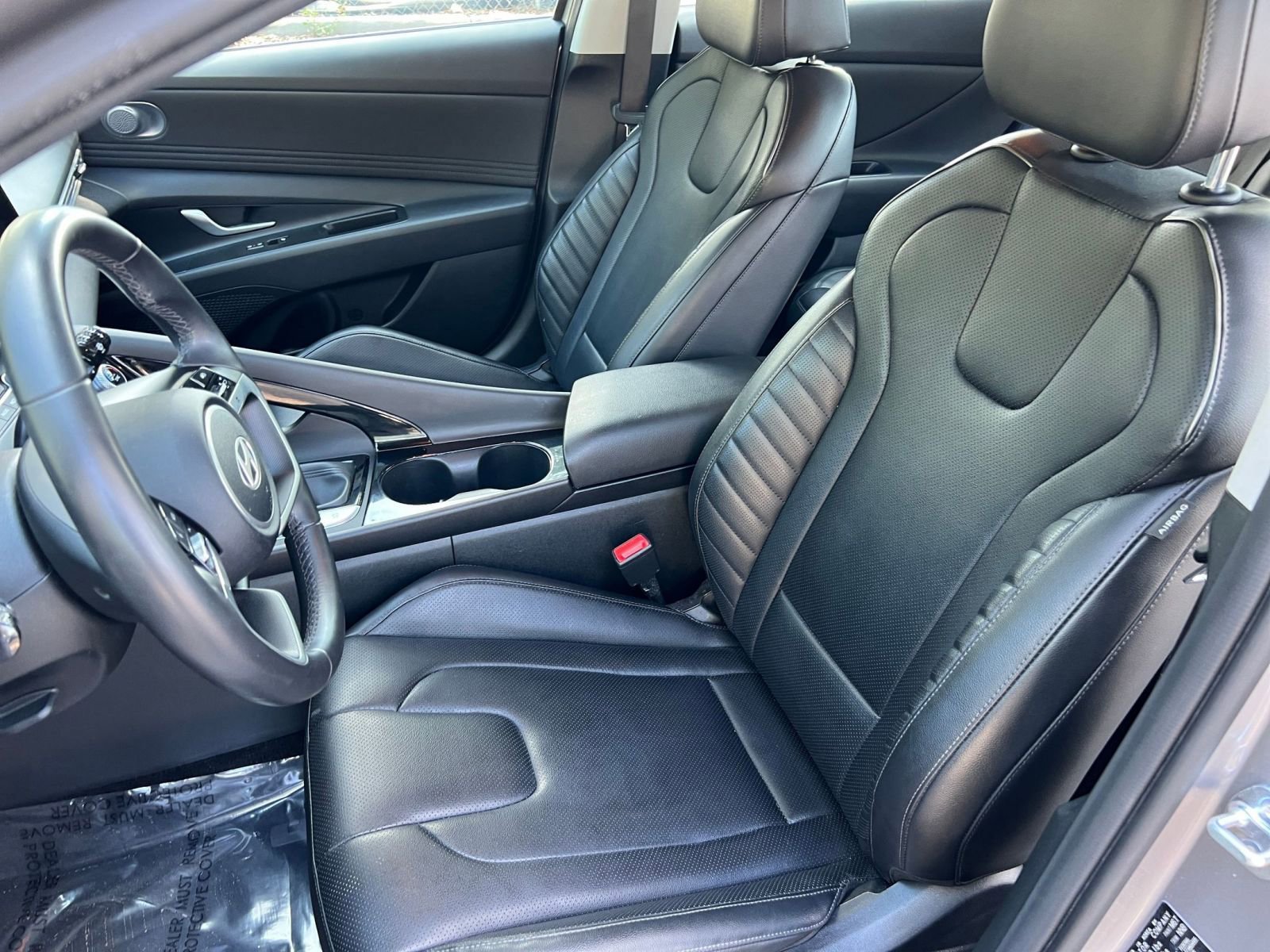 Thumbnail: 2025 Hyundai Elantra - 30