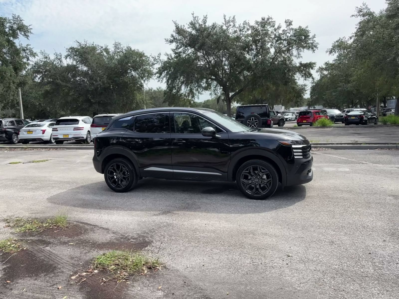 Thumbnail: 2026 Nissan Kicks - 15