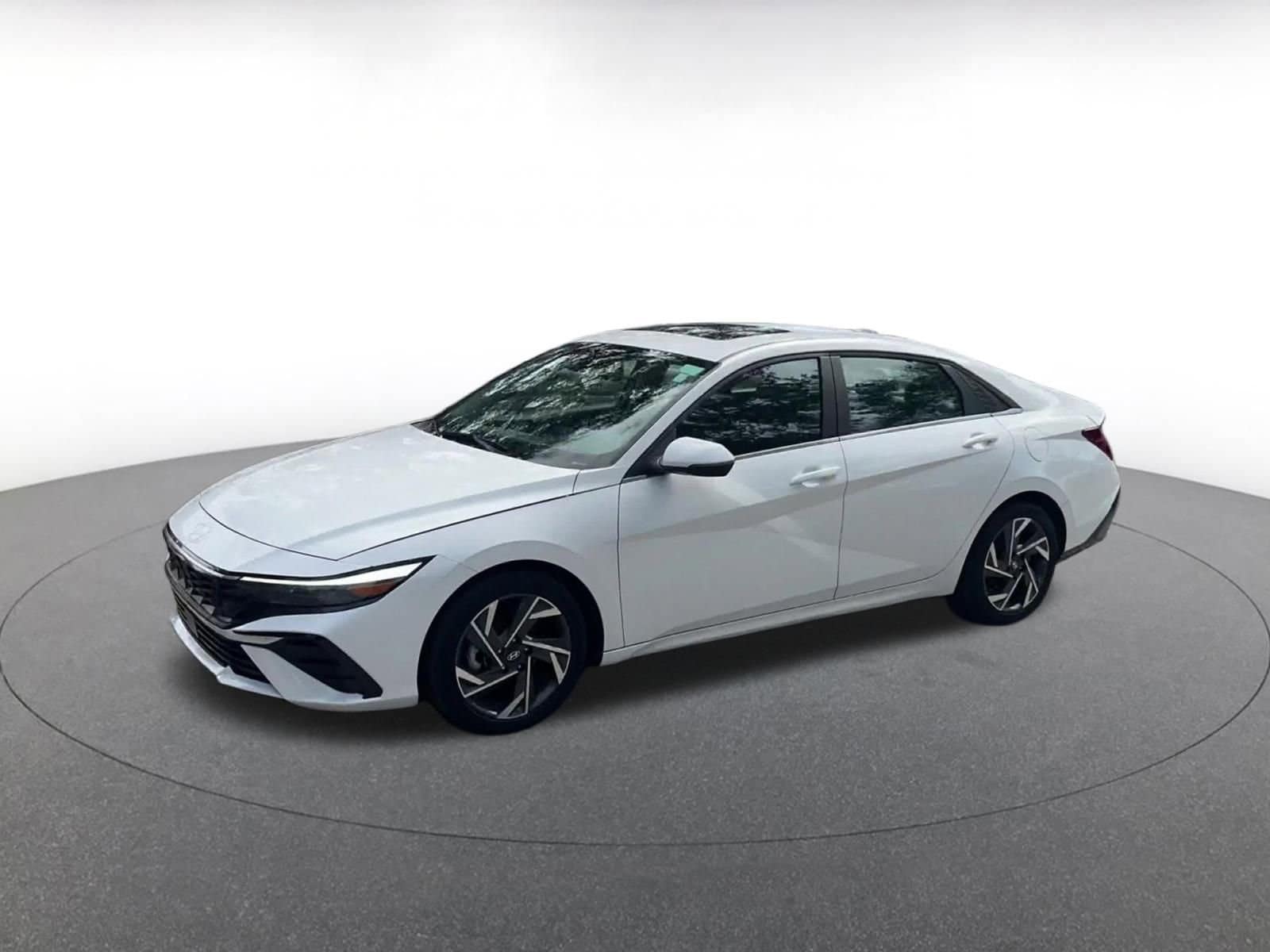 Thumbnail: 2025 Hyundai Elantra - 8