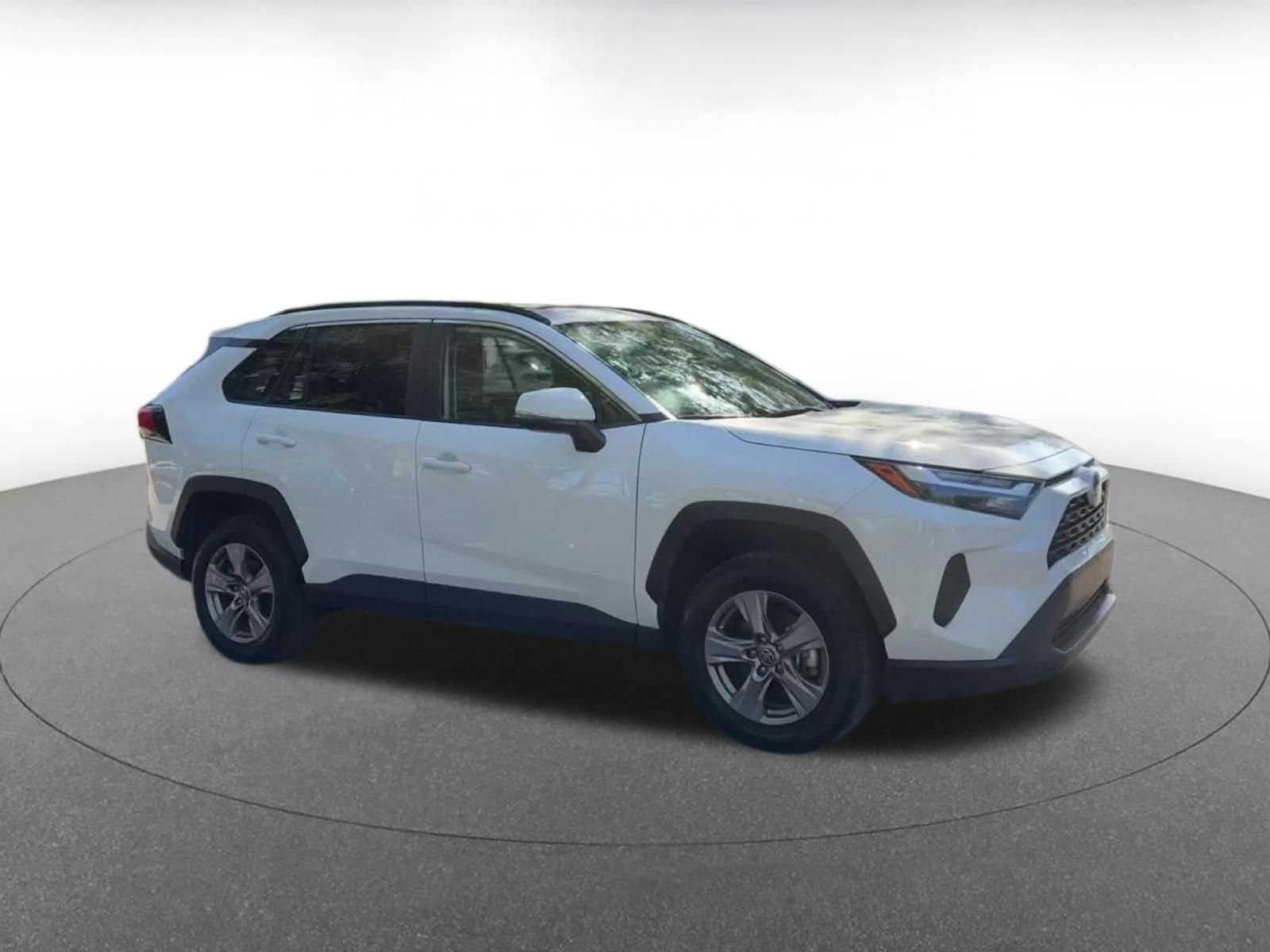 Thumbnail: 2025 Toyota RAV4 - 3