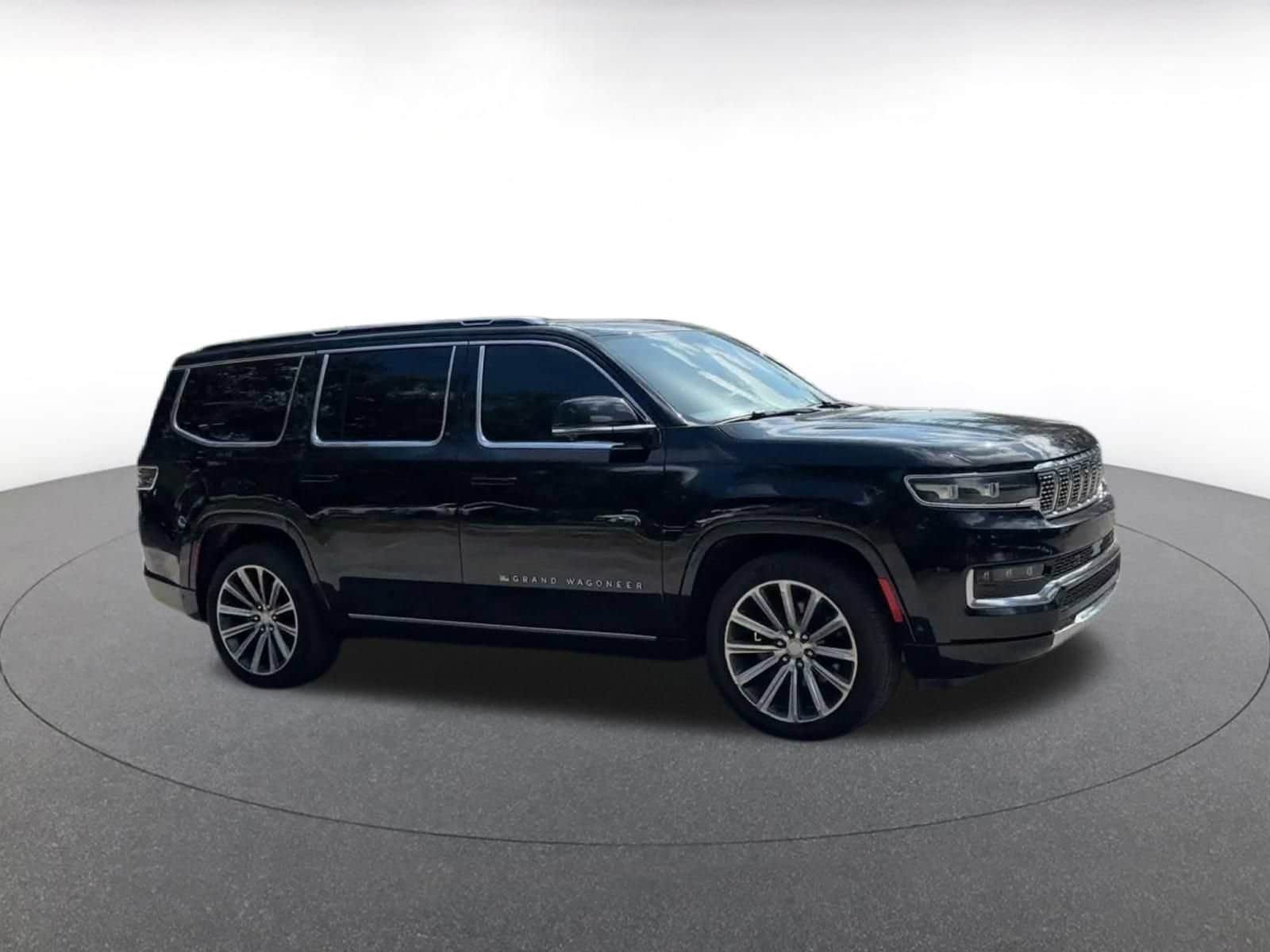 Thumbnail: 2023 Jeep Grand Wagoneer - 2