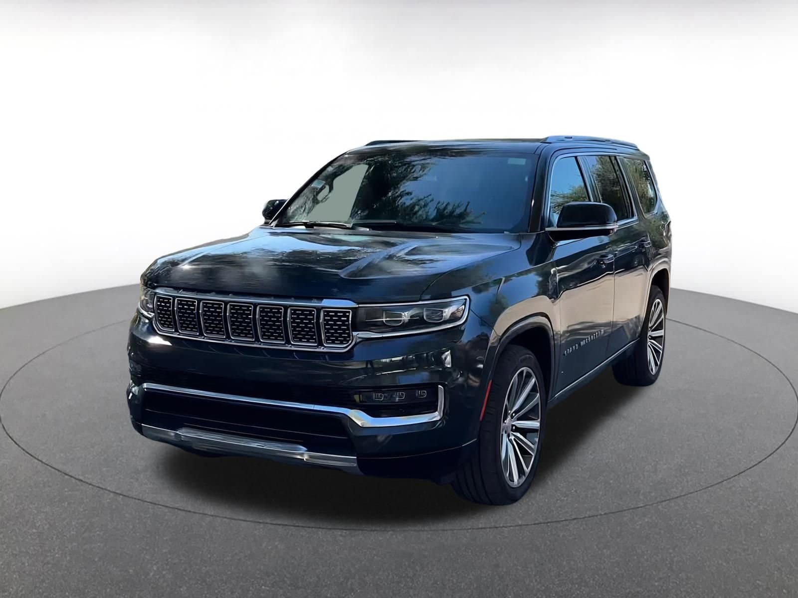 Thumbnail: 2023 Jeep Grand Wagoneer - 7