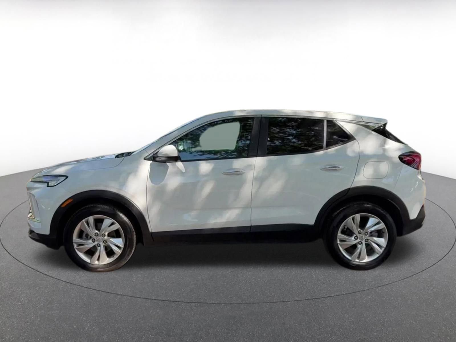 Thumbnail: 2025 Buick Encore GX - 9