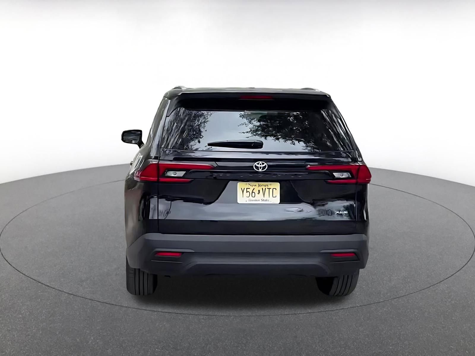 Thumbnail: 2025 Toyota Grand Highlander - 12