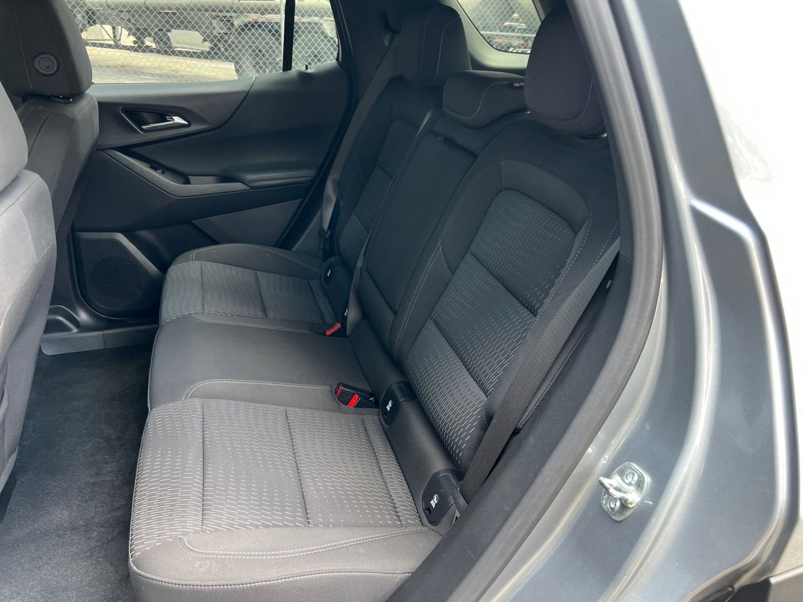 Thumbnail: 2025 Chevrolet Equinox - 32