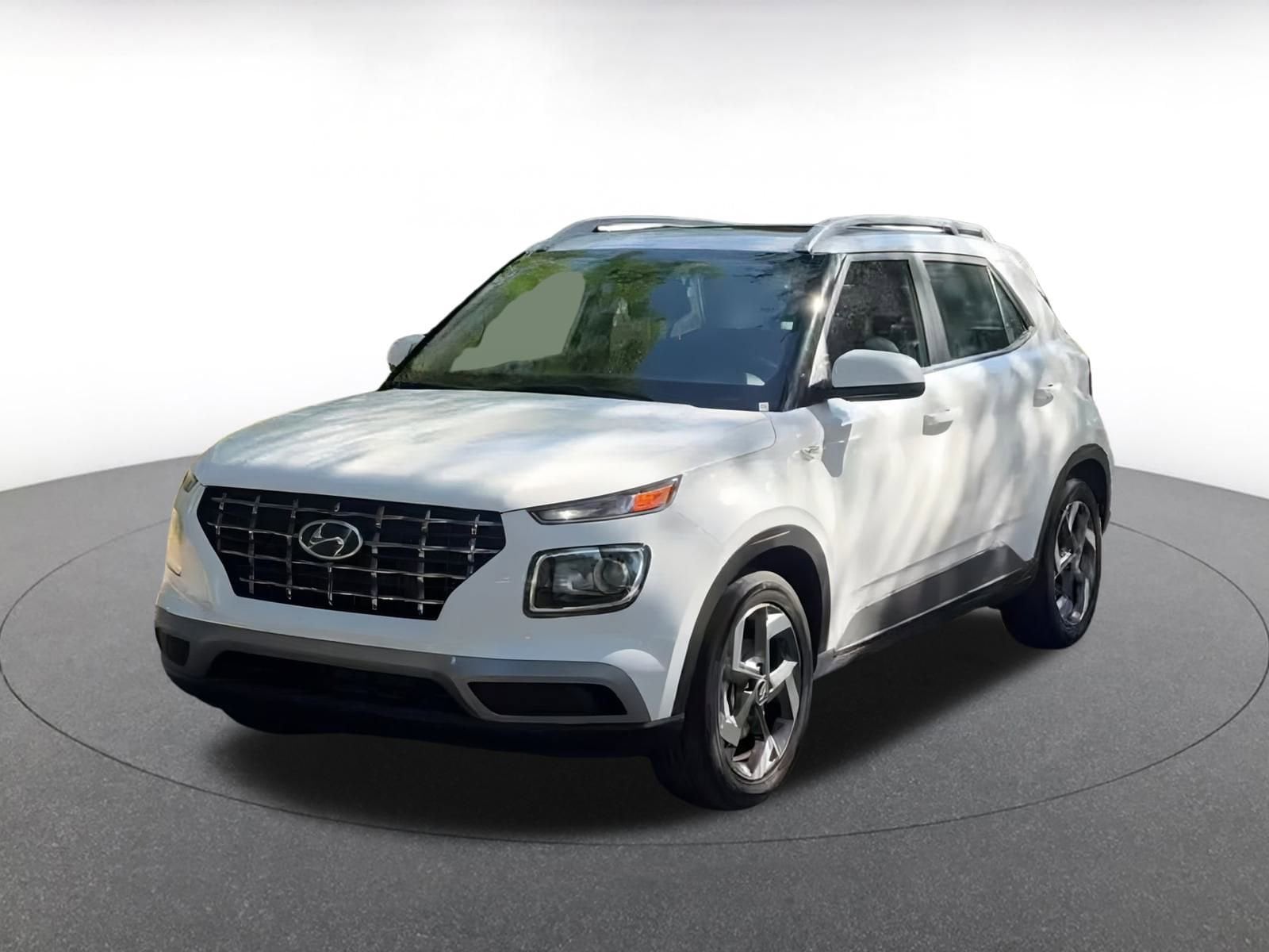 Thumbnail: 2025 Hyundai Venue - 7