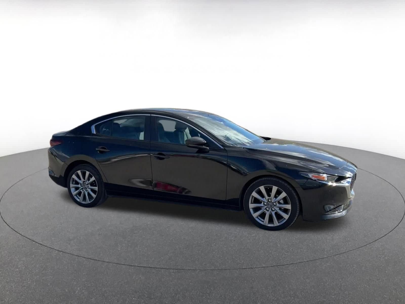 Thumbnail: 2025 Mazda Mazda3 - 2