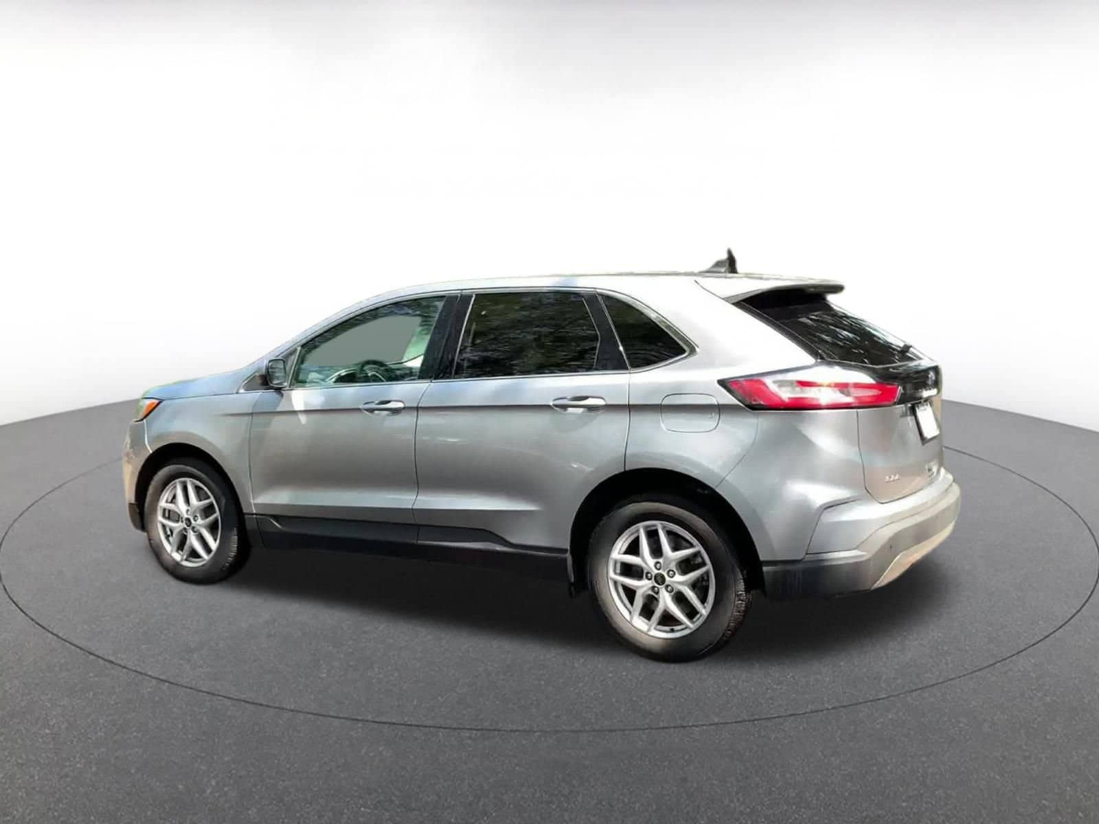 Thumbnail: 2023 Ford Edge - 12