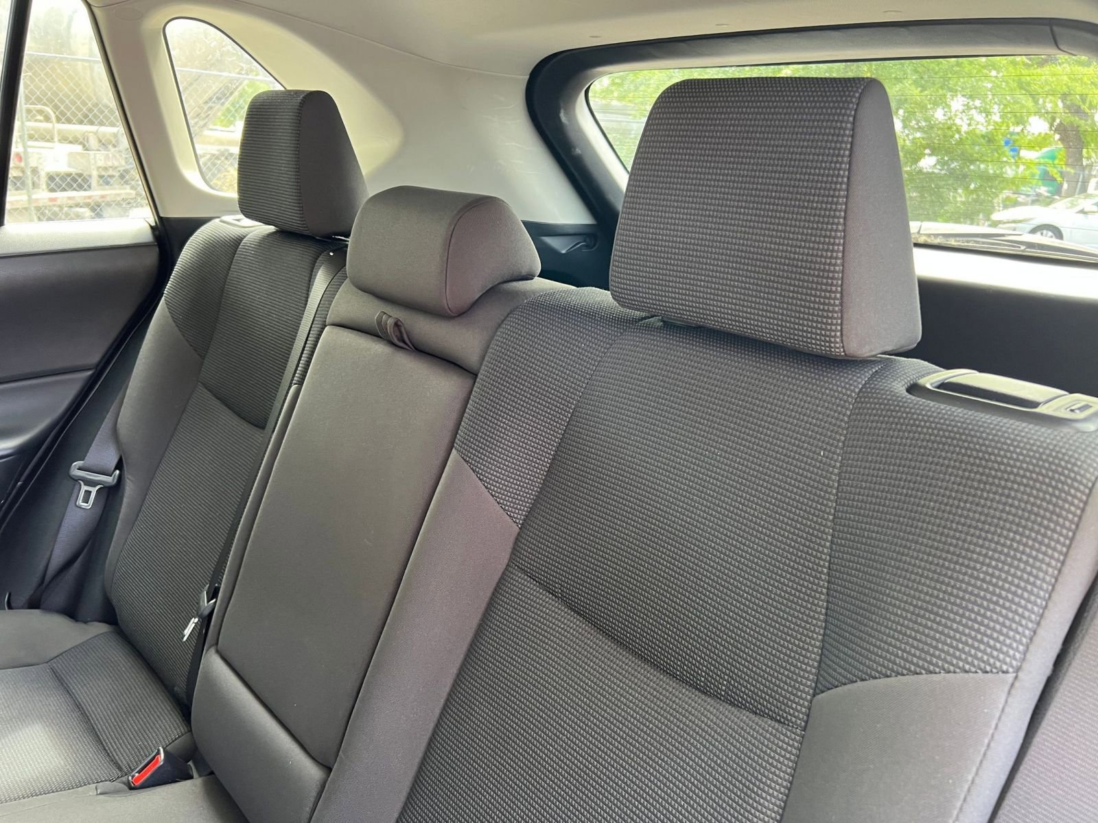 Thumbnail: 2025 Toyota RAV4 - 32