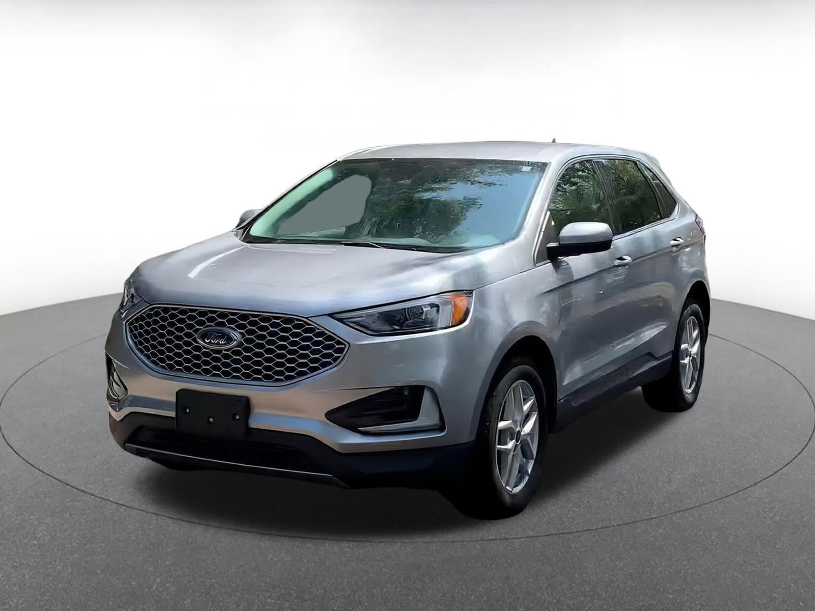 Thumbnail: 2023 Ford Edge - 8