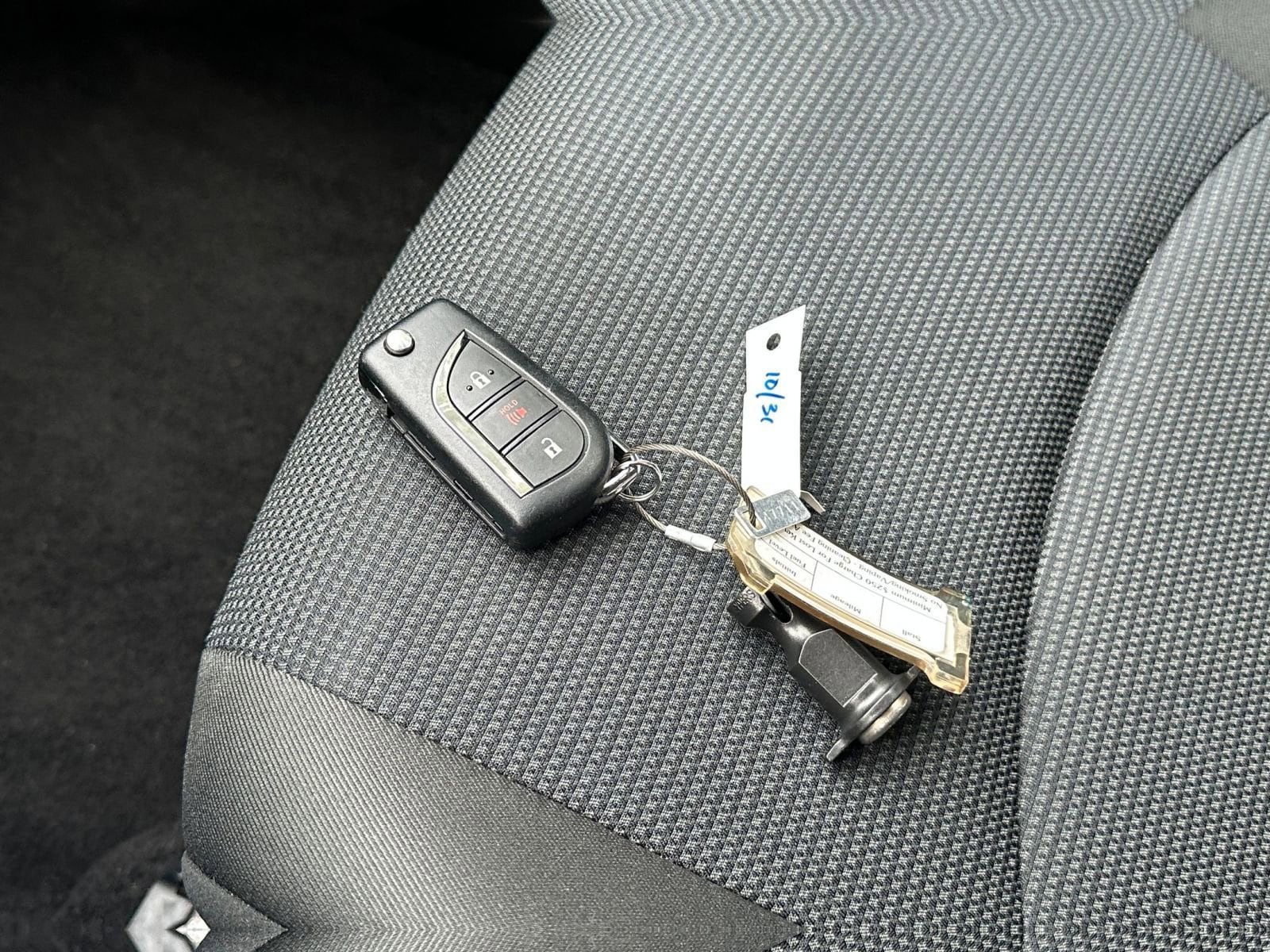 Thumbnail: 2025 Toyota RAV4 - 18