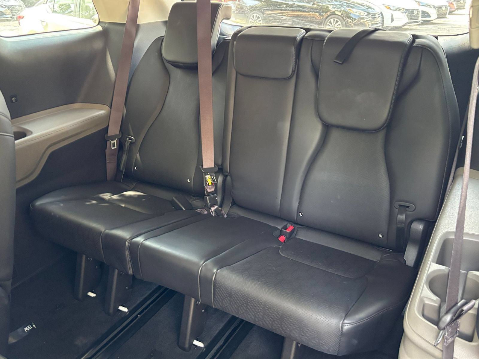 Thumbnail: 2026 Kia Carnival - 31